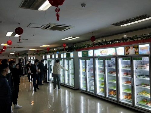 鮮為客無人果蔬機席卷一二線城市 無人零售的“新鮮革命”如何改變菜籃子
